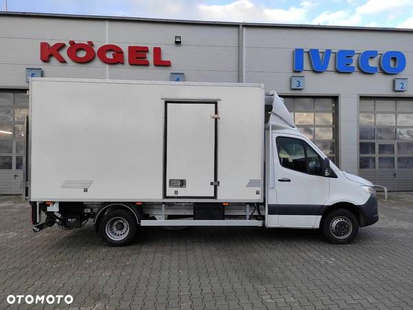 Mercedes-Benz Sprinter 515 (28364) - 8