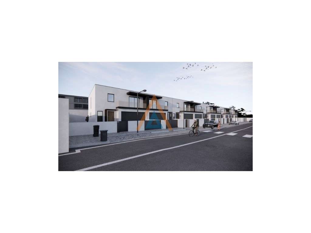 Moradia T3 - 3 Frentes - Grande imagem: 4/6