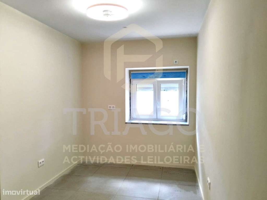Moradia T2 mais 2 Assoalhadas Centro Benavente - Tudo à Sua Porta-7