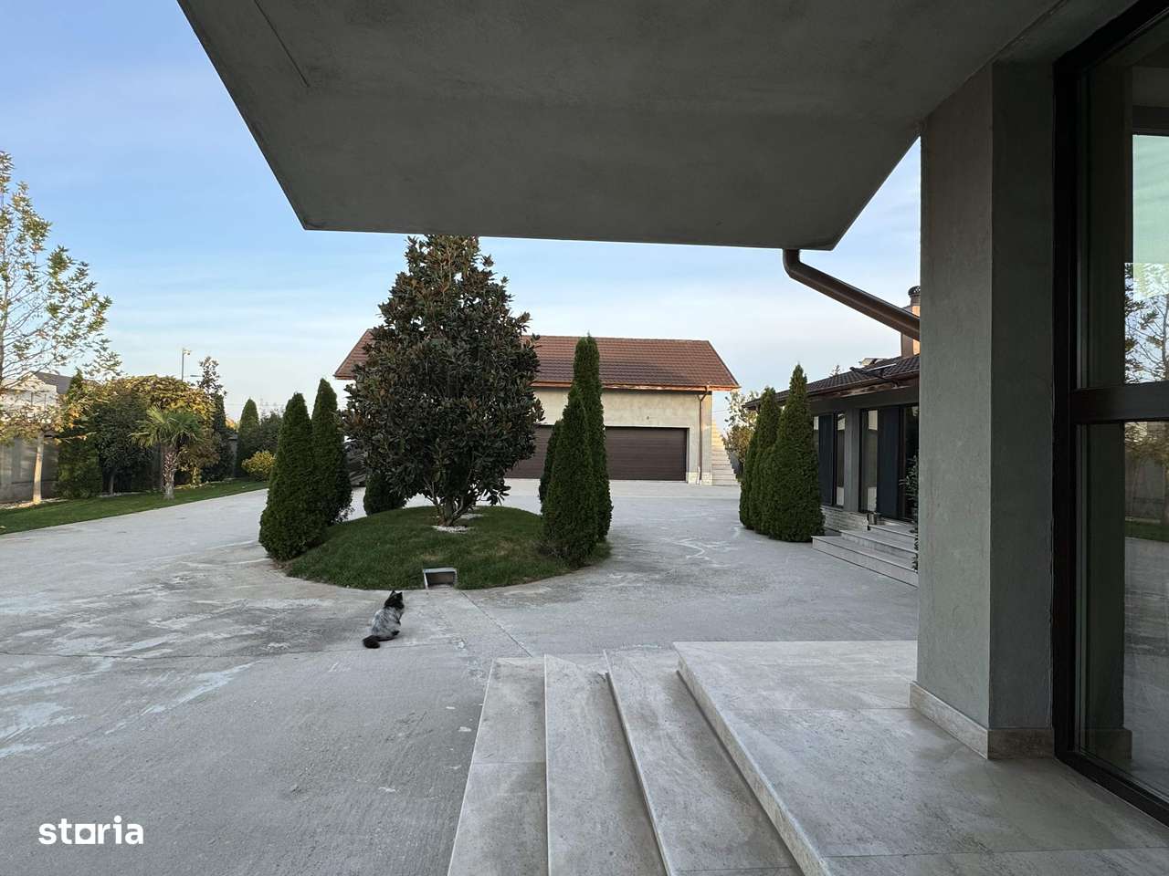 Vila S+P+1E, finisaje de lux, teren - 3000 mp, zona Platou Strehareti-2