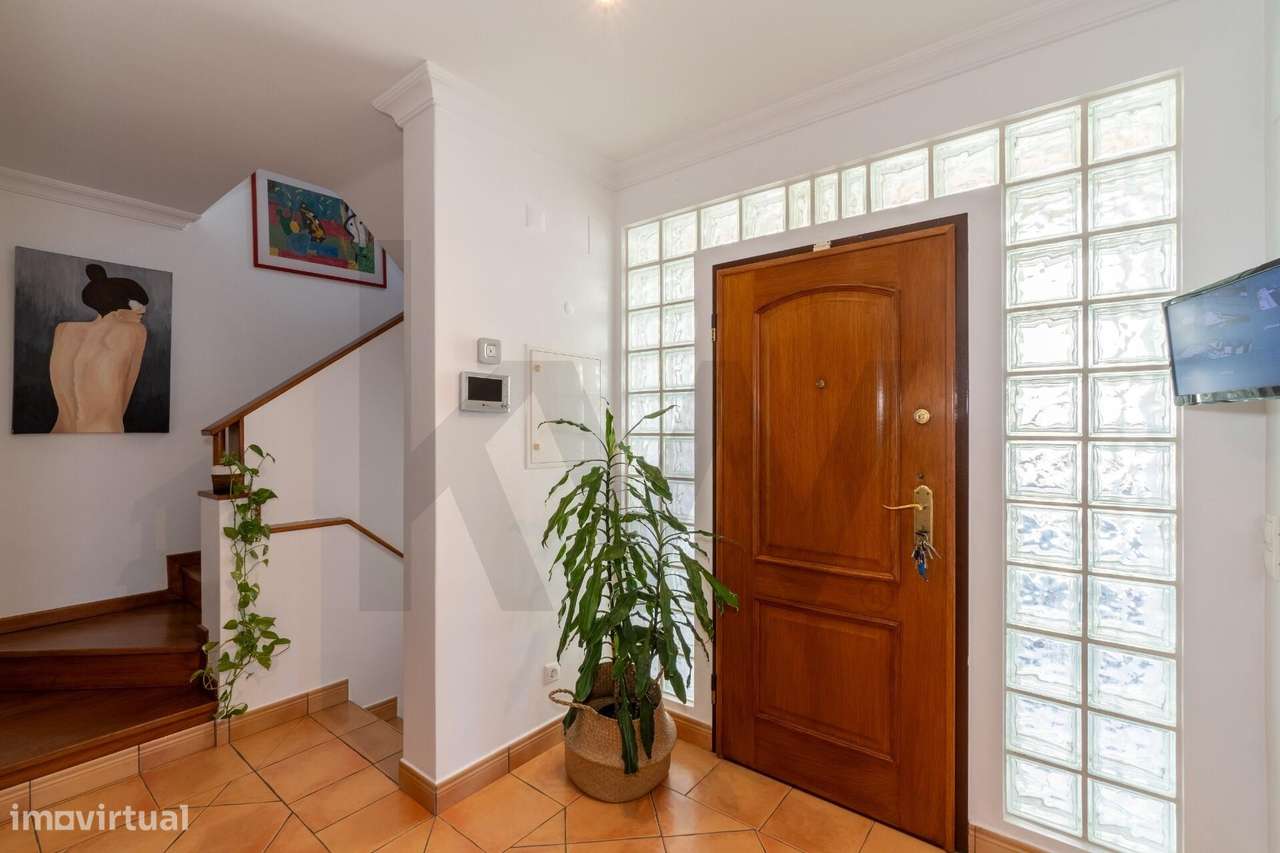 Moradia Independente T4 com garagem em Montenegro - Faro - Grande imagem: 4/58