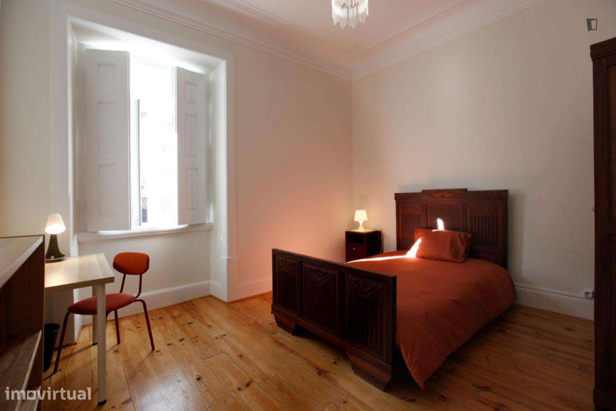 Apartamento com 4 quartos - localizado em Baixa Coimbra - Grande imagem: 4/10