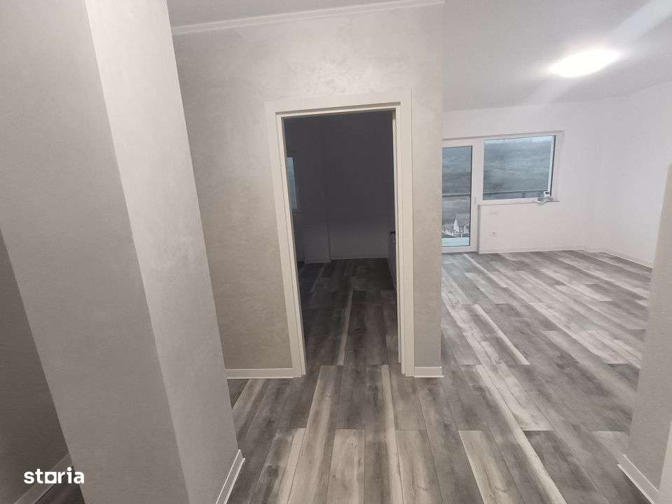 APT 2 CAMERE, BLOC NOU, INTABULAT, ETAJ 1, LOC PARCARE, COMISION ZERO,-5
