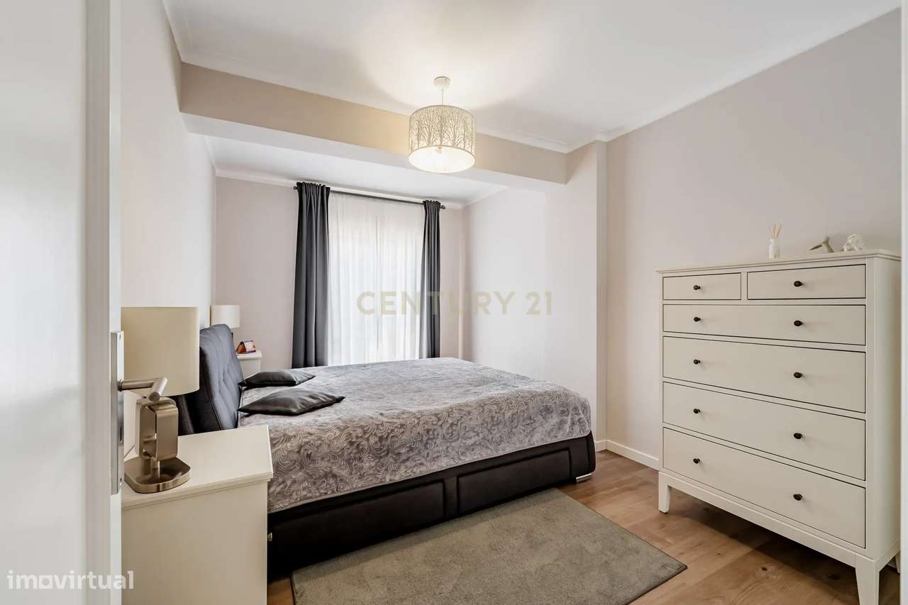 Apartamento T2 em Rio de Mouro, Sintra.-14
