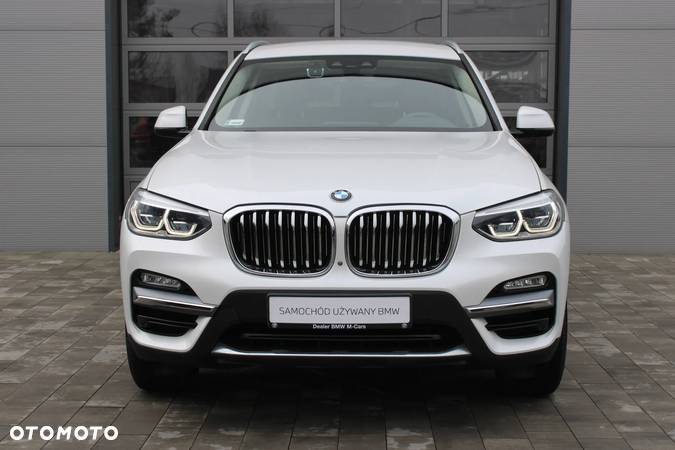 BMW X3 xDrive25d Luxury Line - 2