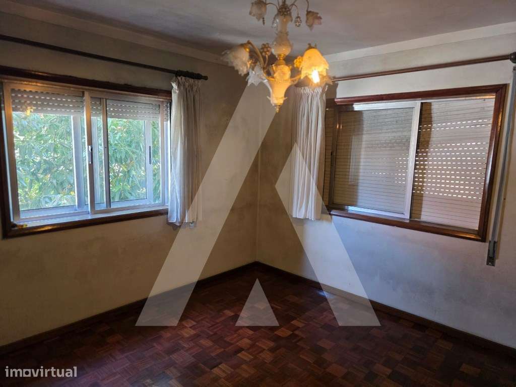 Excelente Moradia T4 em Carregosa, Oliveira de Azeméis-17
