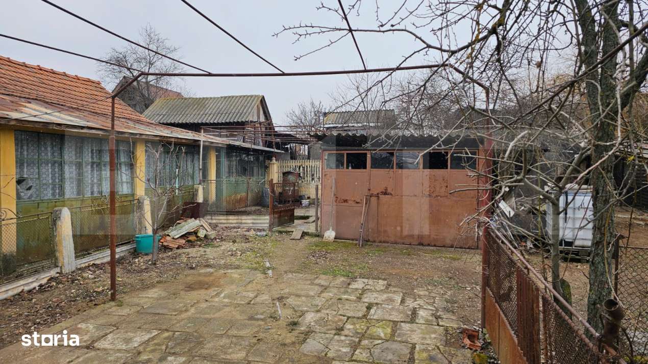 Casa batraneasca pe un singur nivel , 1700 mp teren, Bradesti - Imagine principală: 3/7
