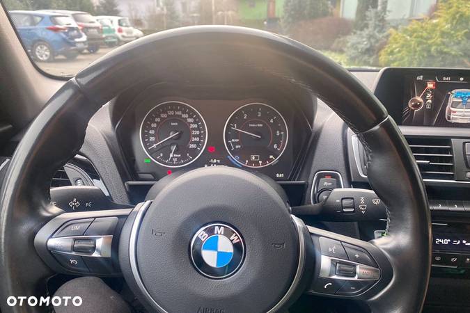 BMW Seria 1 118d xDrive Sport Line - 7