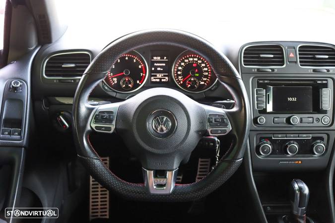 VW Golf - 13