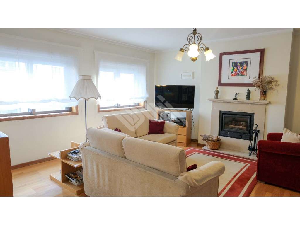 Apartamento T4 Venda Porto-0