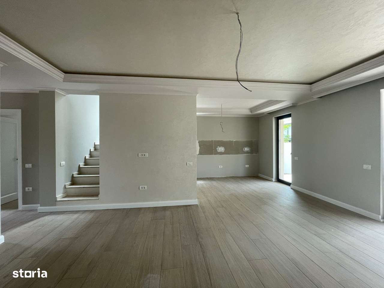 Duplex deosebit cu 5 camere, 3 băi -cartier Europa - Imagine principală: 3/18