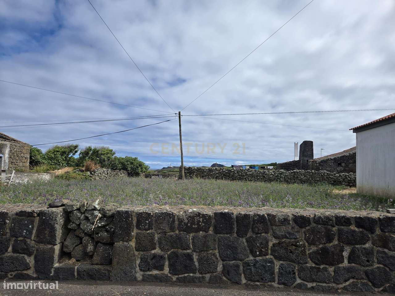 Moradia T2  com Garagem e Terrenos em Guadalupe, Ilha Graciosa - Grande imagem: 4/9