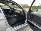 BMW Seria 3 318i - 11