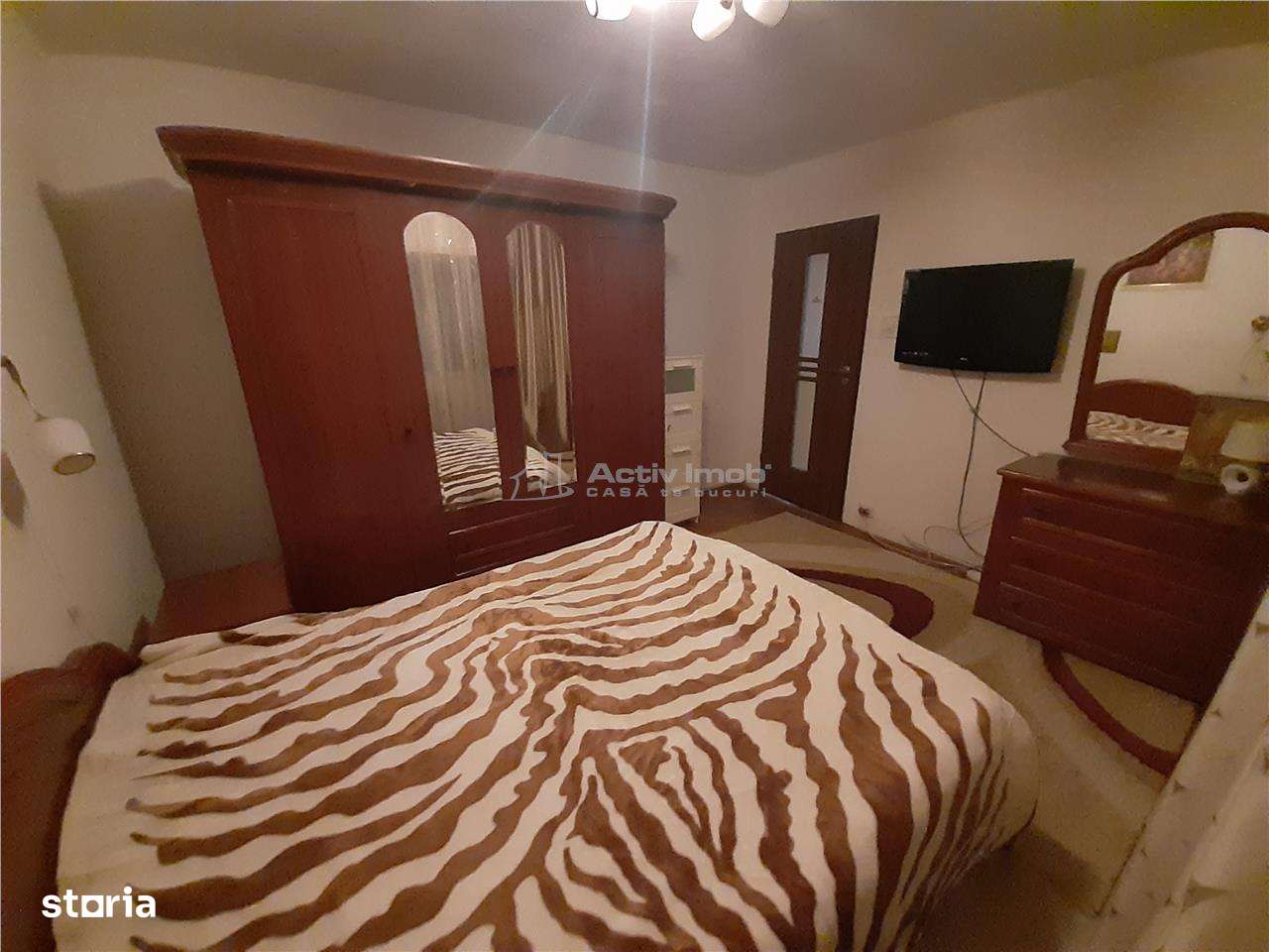 Resita, Chirie, 3 Cam. Dec. Mobilat+Utilat, Central - Imagine principală: 4/20