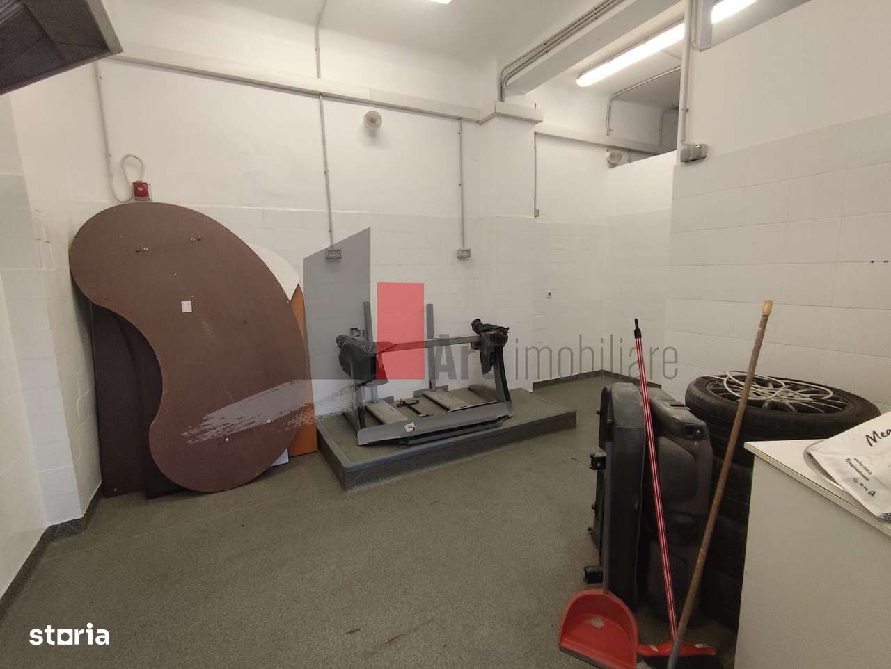 Spatiu comercial de inchiriat (bucatarie, catering, restaurant) in zon - Imagine principală: 4/16