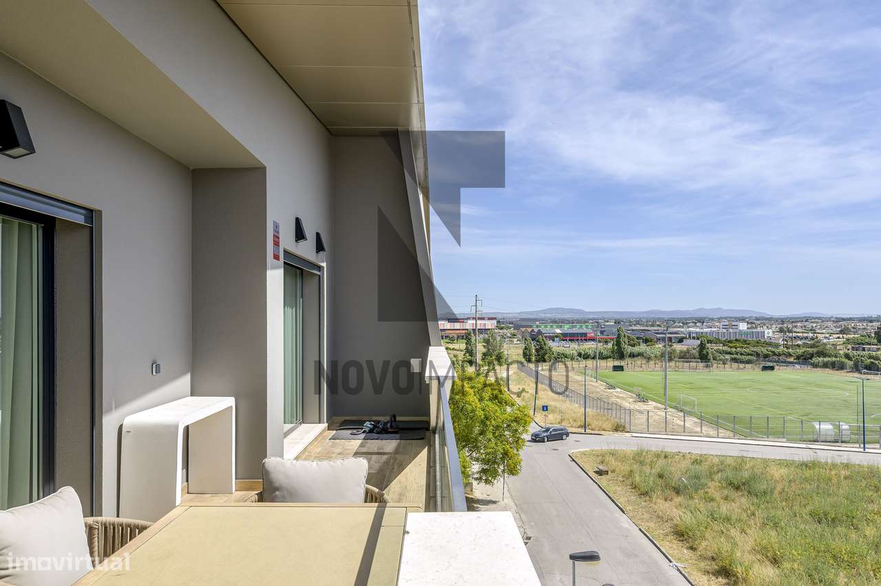 T4 Duplex de Luxo Mobilado, com 2 Terraços e Box para 2 Carros | Mo...-26