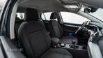 VW Golf 1.0 TSI Life - 33