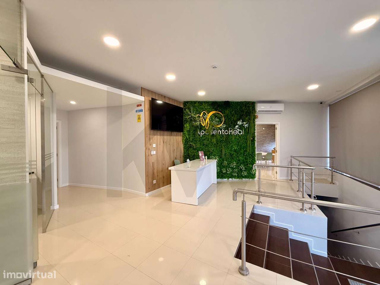 Oportunidade de Investimento: Loja em Vilar do Paraíso, Vila Nova de G - Grande imagem: 4/19