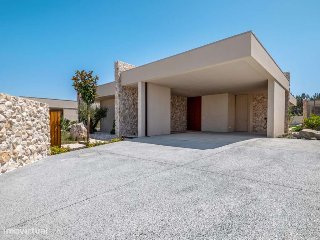 Moradia com acabamentos de luxo em 1ª linha da Lagoa de Óbidos - Grande imagem: 4/60