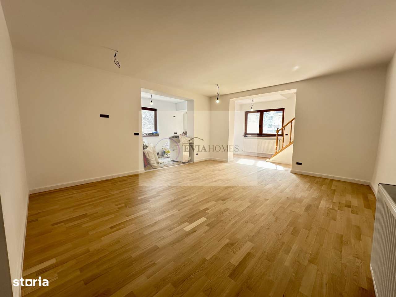 4 camere/ 2 bai / 119 mp/ parcare in curte / zona strazii Bucuresti-0