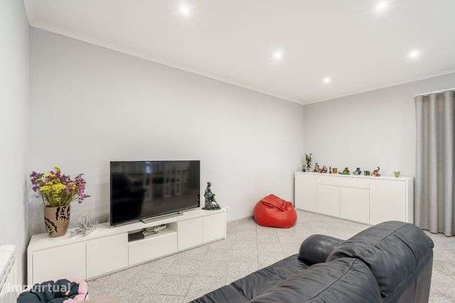 Moradia T4 - Ferreiros, Amares - Grande imagem: 2/9