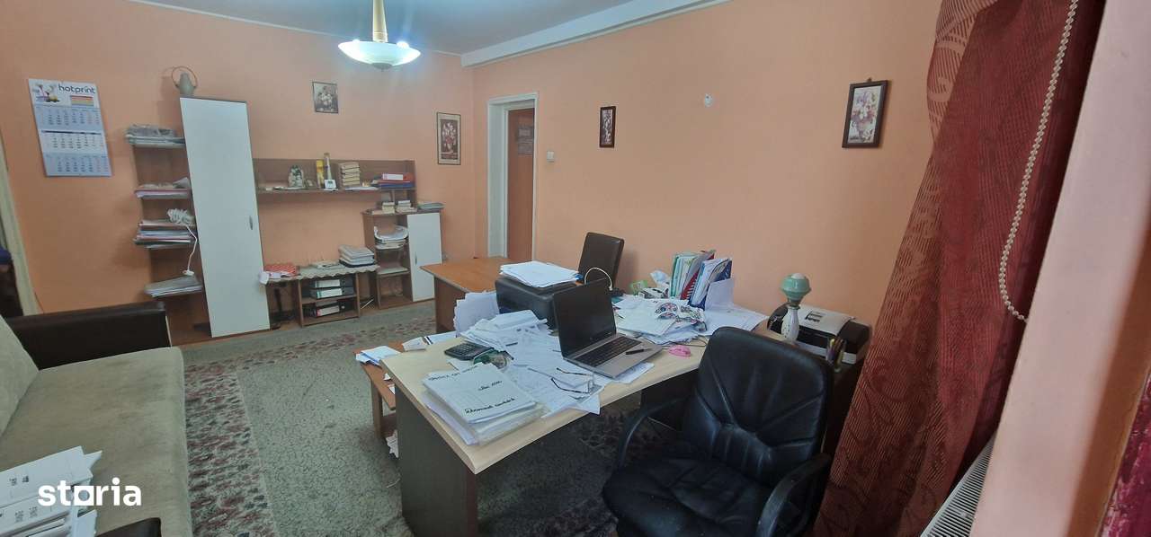 Trei camere etajul 1 , apartament Central. - Imagine principală: 3/19