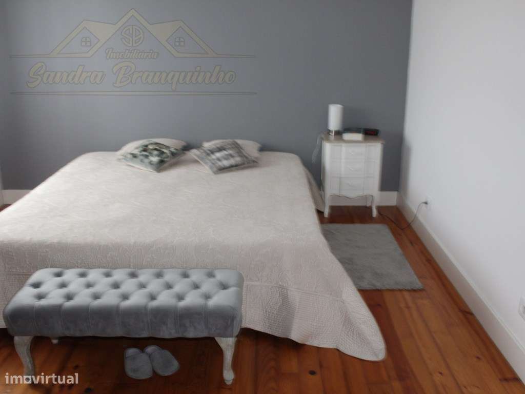 Apartamento T2 com garagem a 10min da praia-22