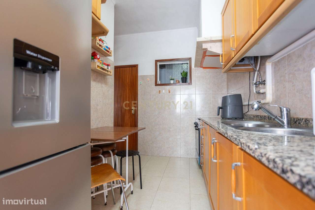 Apartamento T2 em Odivelas - Oportunidade Única!-13
