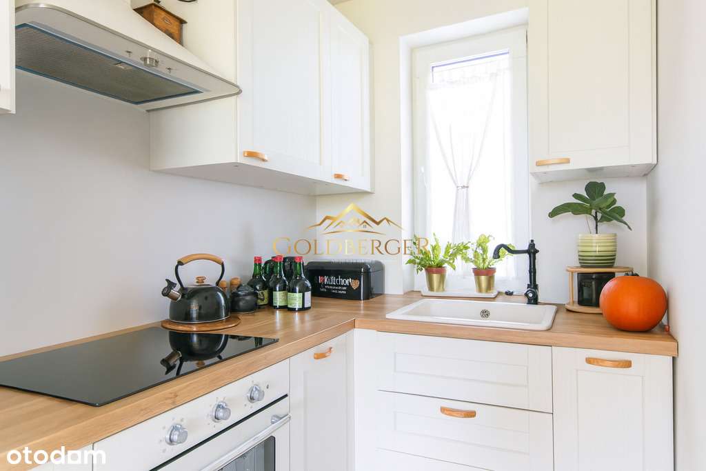 Przytulny dom na przestronnej działce!-3