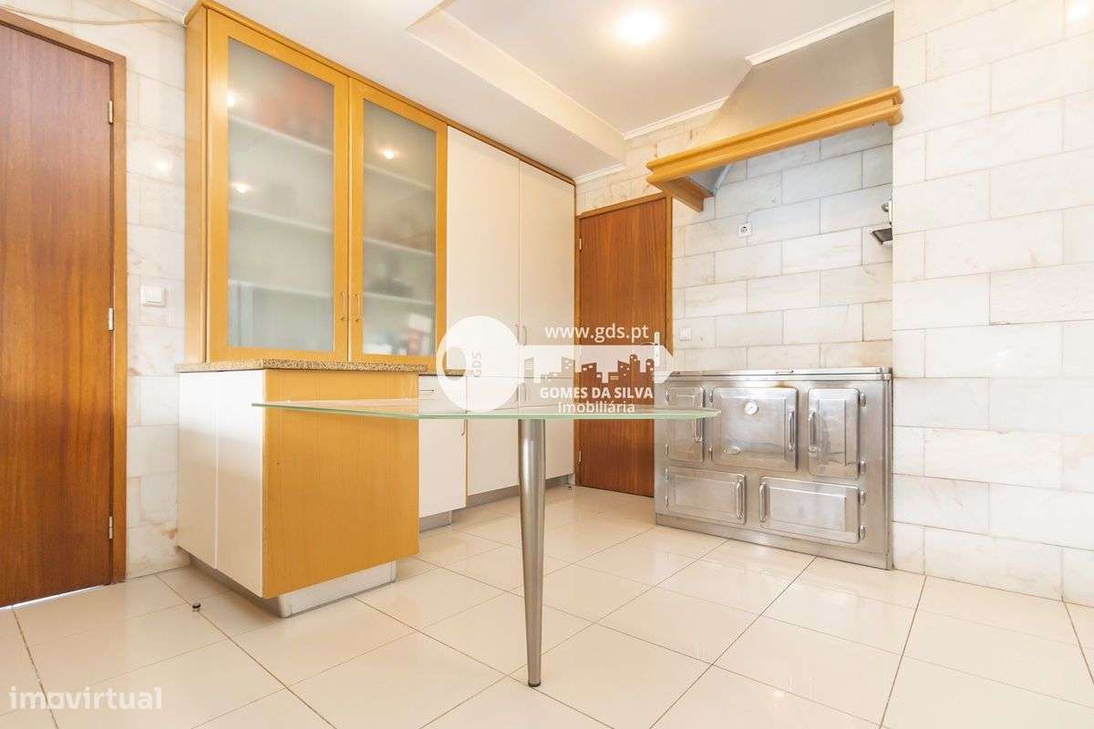 Moradia individual em Nogueiró c/2.500m2-25