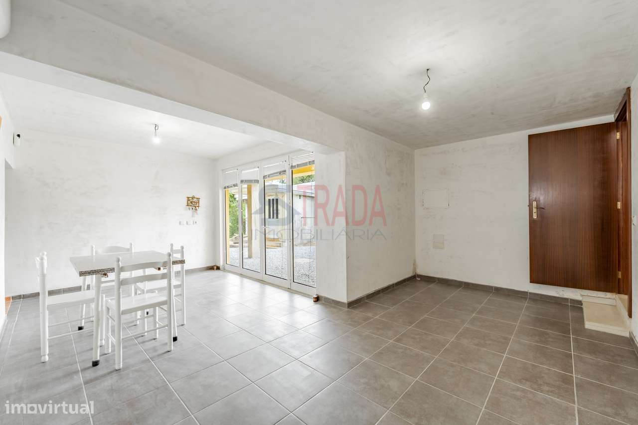 Venda moradia individual T4, localizada em Parada de Gatim - Vila V...-15