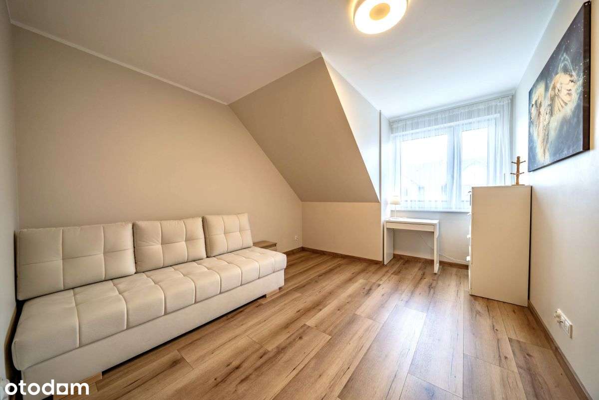 Wprowadź się od razu, Przyjaźń, Bliźniak, PV 5,9-13