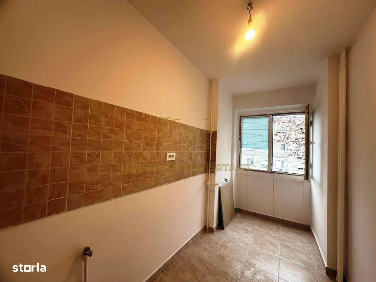 Vanzare Apartament - 2 Camere - Renovat - Imagine principală: 4/11