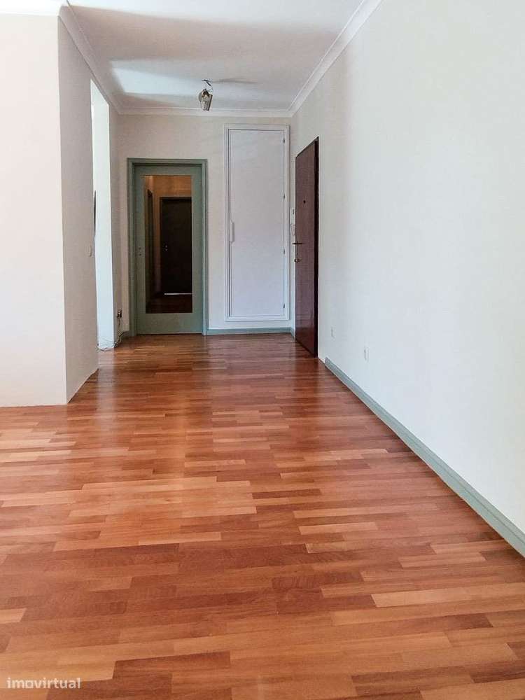 Apartamento T3+1 na Maia-5