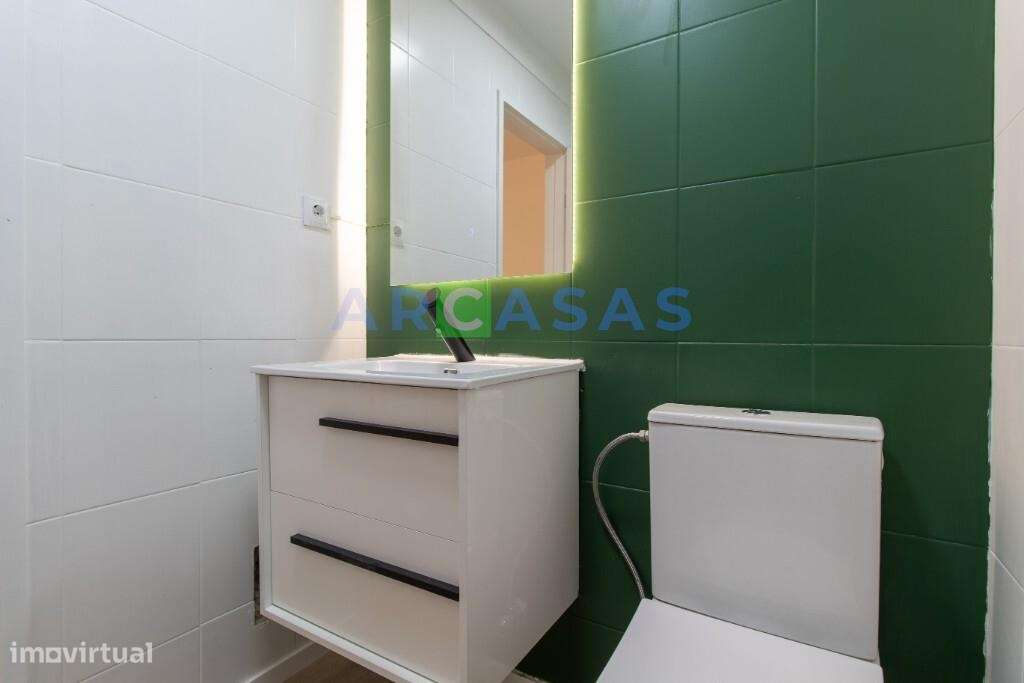 Apartamento T3  com varanda e lugar de garagem em Baguim do monte, Gon-23