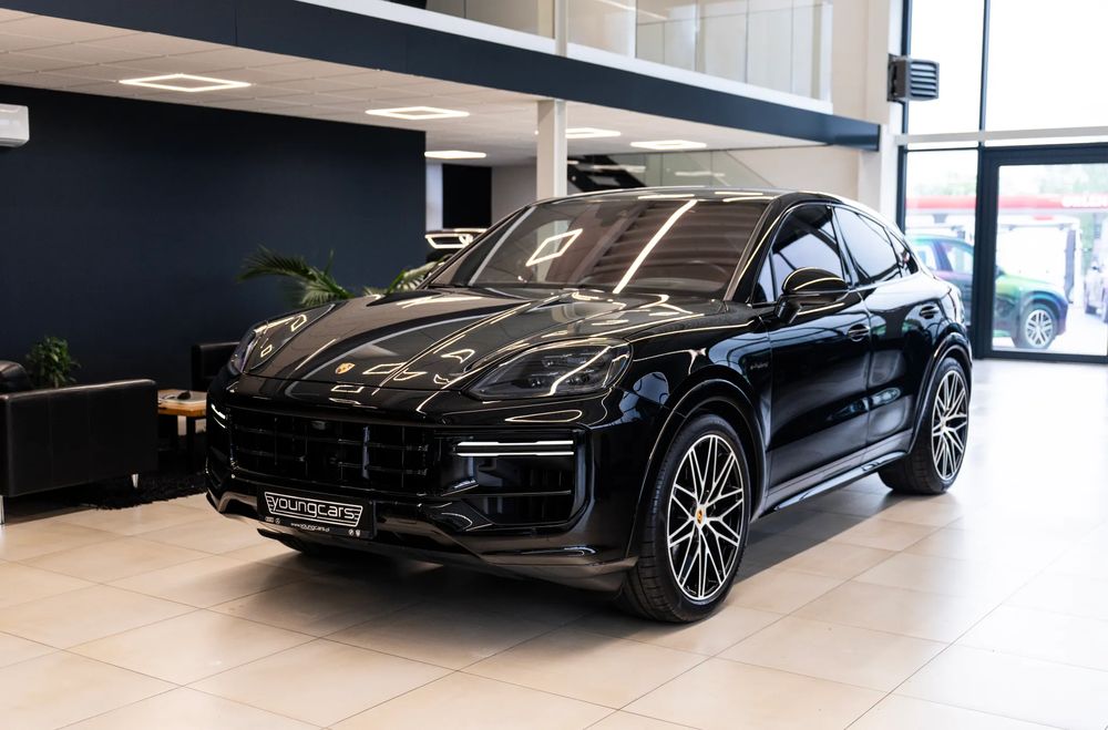 Porsche Cayenne III Turbo E-Hybrid PHEV 2023