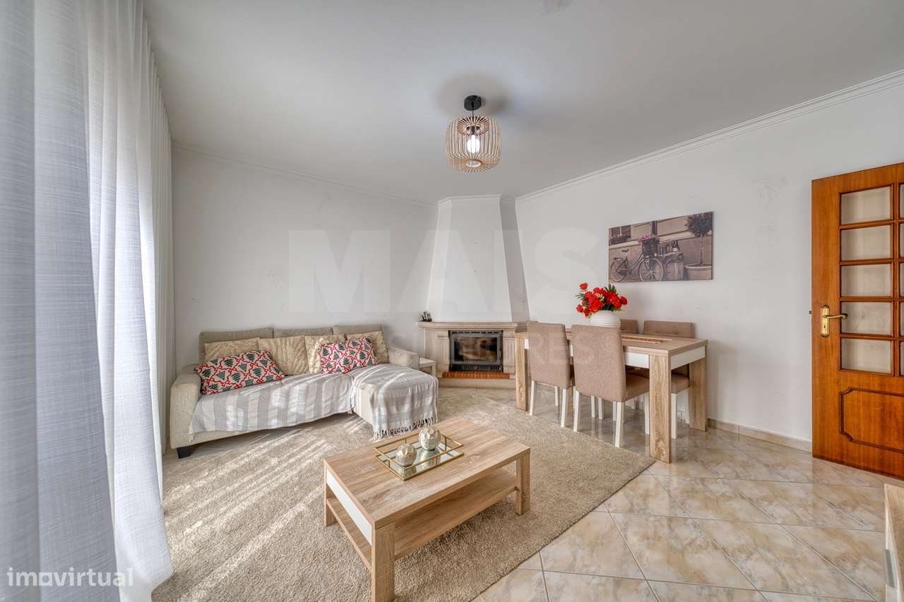 Apartamento T3 com Box e arrecadação, no Entroncamento – Excelente ... - Grande imagem: 4/33