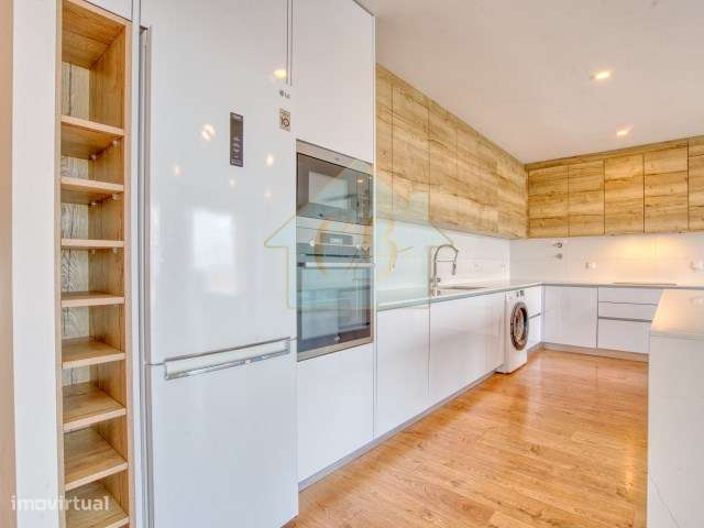 Moradia T4 no Varatojo – Torres Vedras | Terraço panorâmico e garagem-14