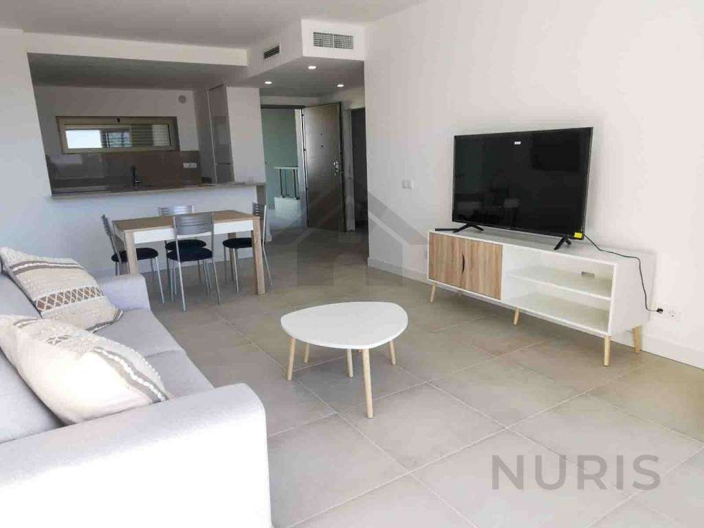 Apartamento T1 para Arrendamento Anual na Praia da Rocha - Grande imagem: 2/16