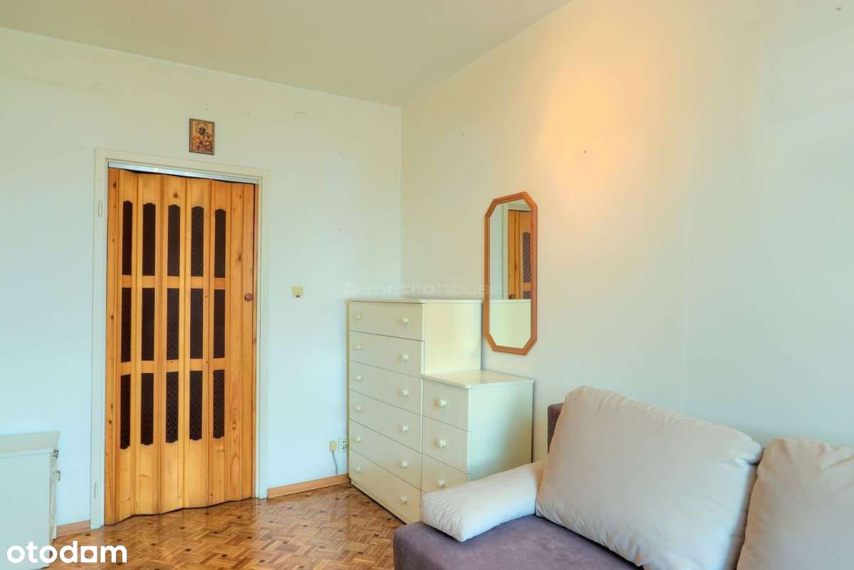 Przestronne, rozkładowe mieszkanie w centrum Łodzi-6