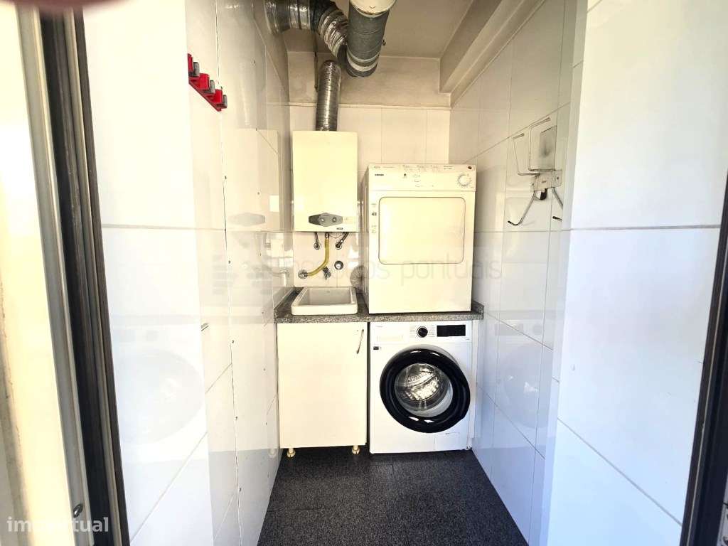 T4 com áreas generosas em São Victor, Braga | Junto a Escola Gulben...-20