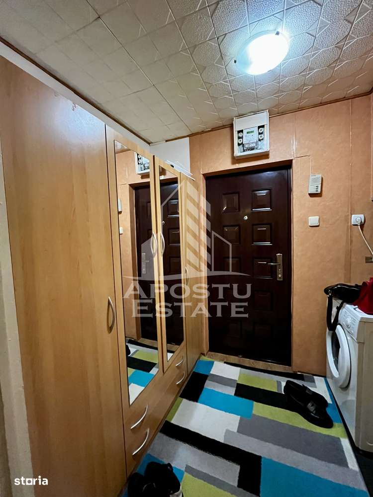 Apartament 1 camera,etaj 9,zona Circumvalatiunii - Imagine principală: 4/8