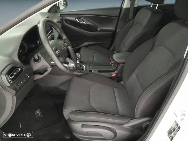 Hyundai i30 SW 1.0 T-GDi Style Plus - 11