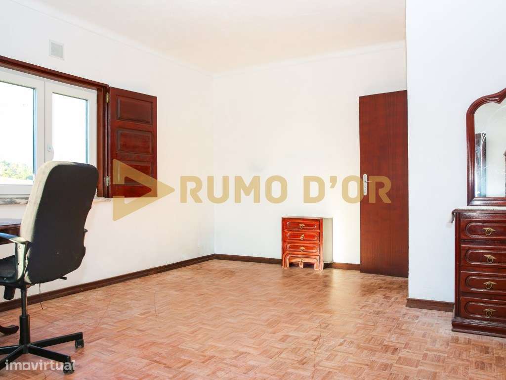 Quinta para Venda com Grande Potencial em Castanheira do Ribatejo-33