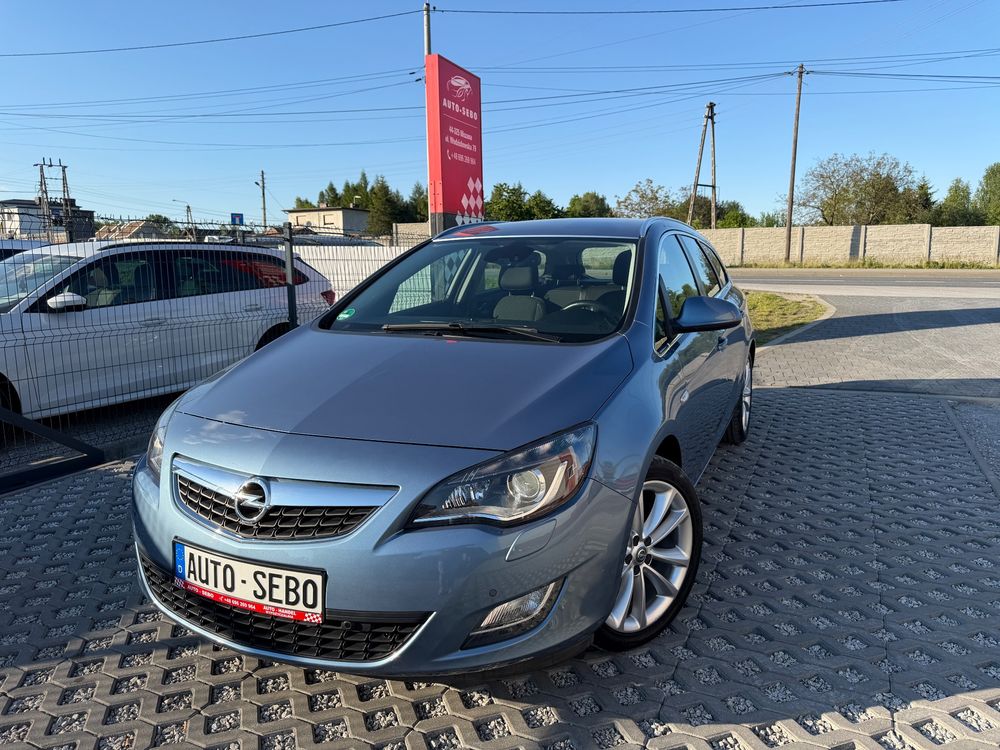 Opel Astra J 1.4 Turbo Edition 2010