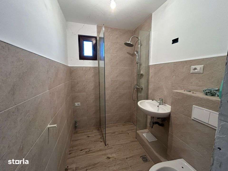 - Apartament 3 camere confort 1, suprafat 64mp, zona Viziru 3. - Imagine principală: 5/5