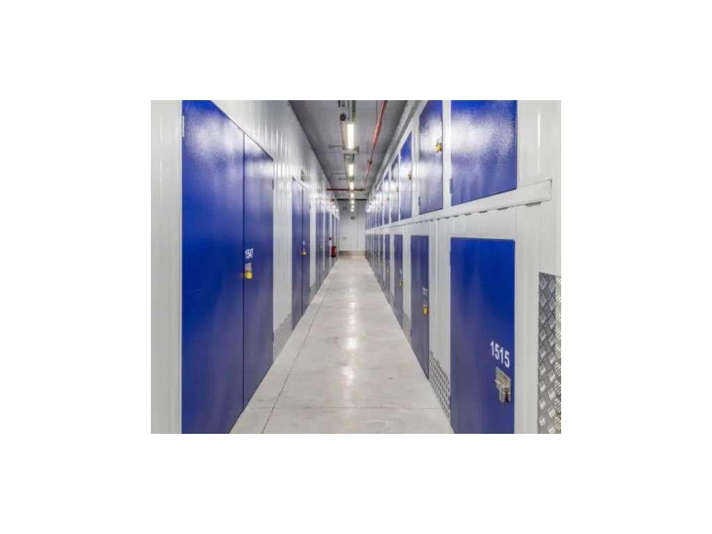 Arrumos à Rotunda da Boavista - Grande imagem: 2/3