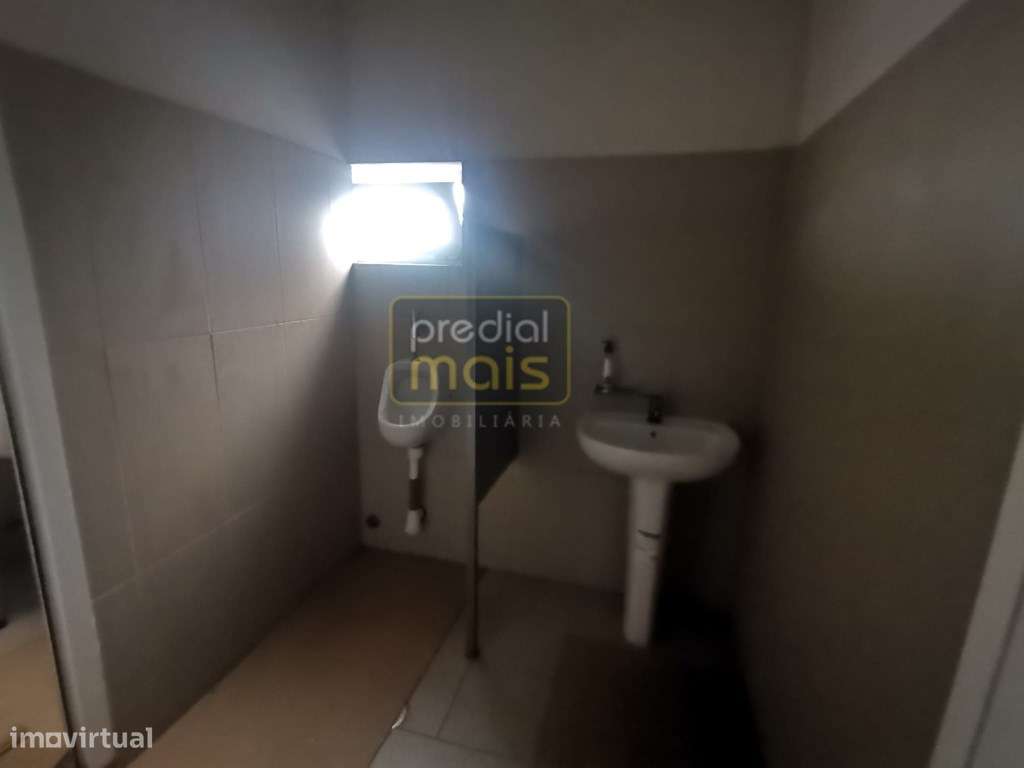 Pavilhão industrial c/ 330m2 - Grande imagem: 5/5