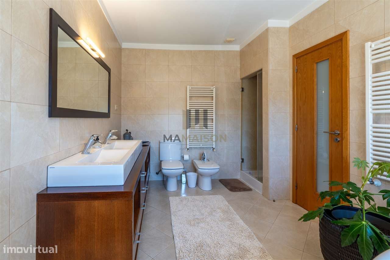 V5 AMOREIRAS | IMÓVEL DE LUXO | LAMEGO-35