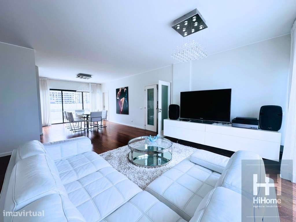 Penthouse T4 com terraços panorâmicos | São Martinho, Funchal - Grande imagem: 5/52